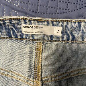 Never worn (tags are just off) Garage high rise baggy jeans Size 13